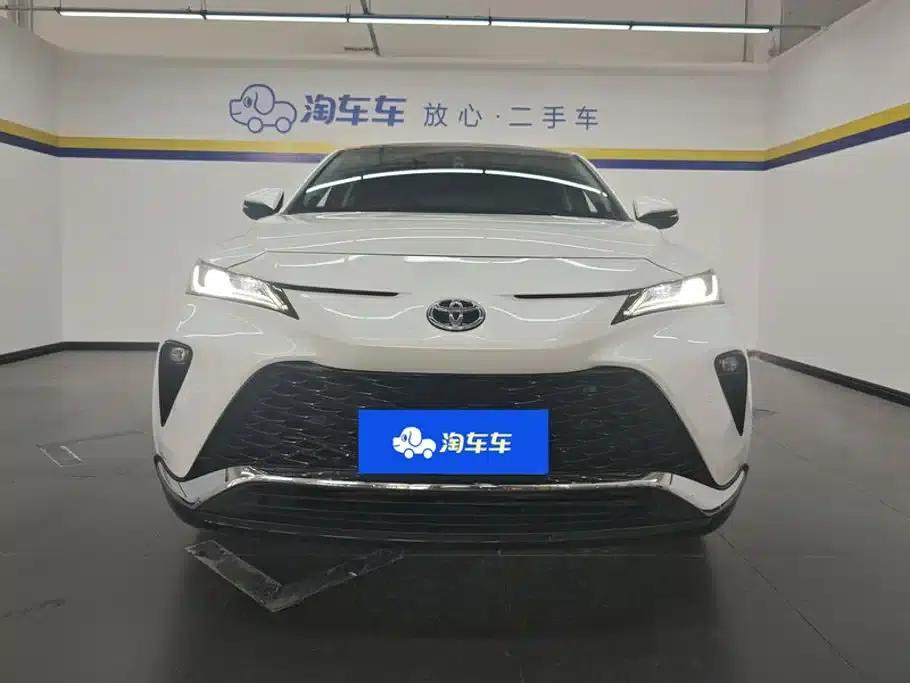 Venza 2023 2.0L CVT 2WD Premium Edition — миниатюра 2