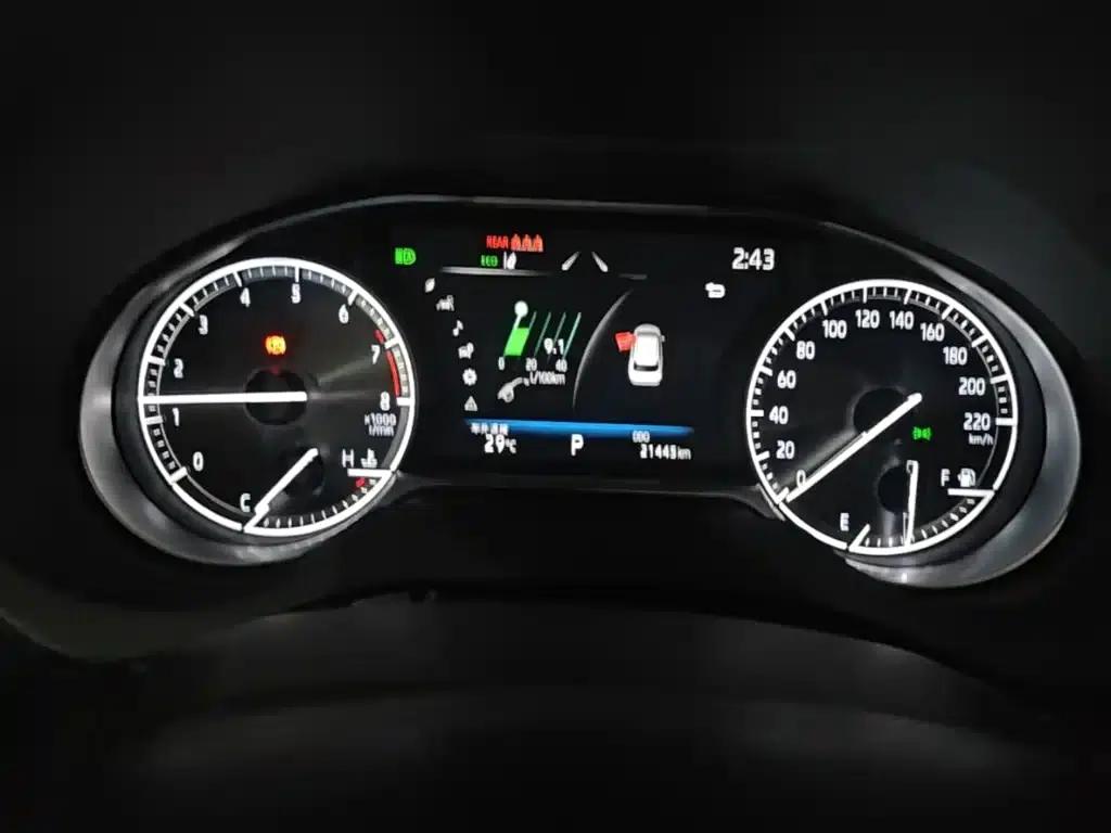 Venza 2022 2.0L CVT 2WD Premium Edition — миниатюра 12