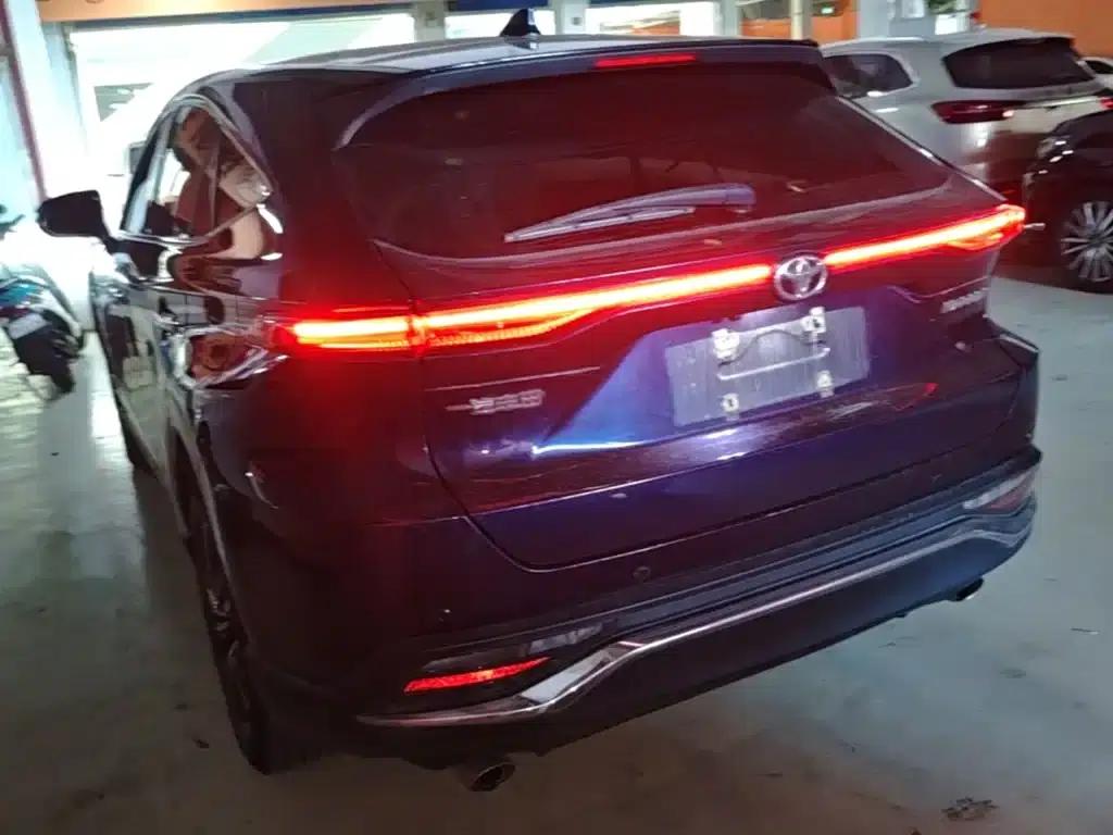HARRIER 2022 2.0L CVT 2WD Luxury Edition — миниатюра 5