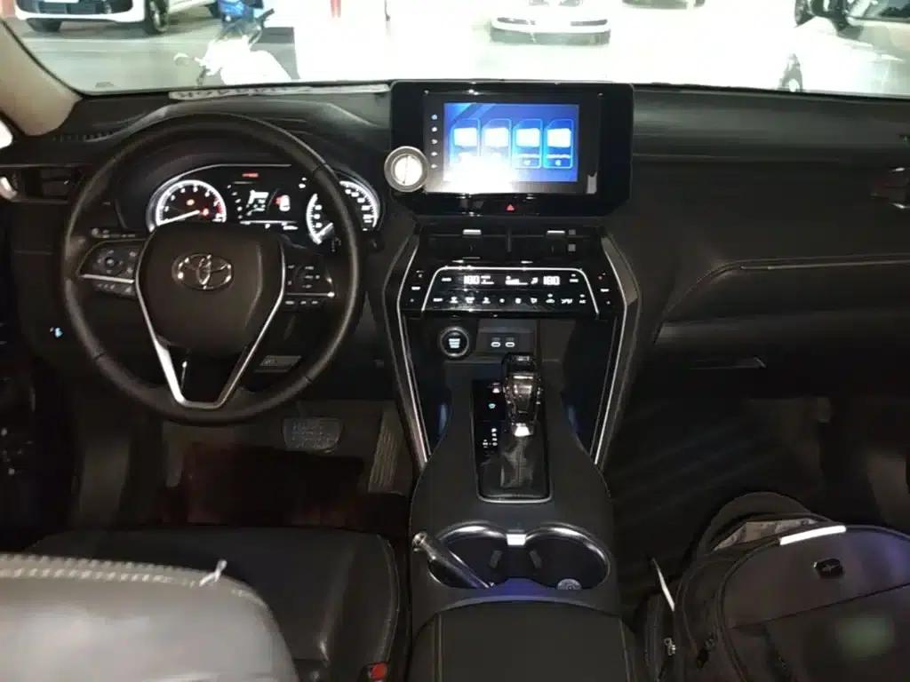 HARRIER 2022 2.0L CVT 2WD Luxury Edition — миниатюра 10