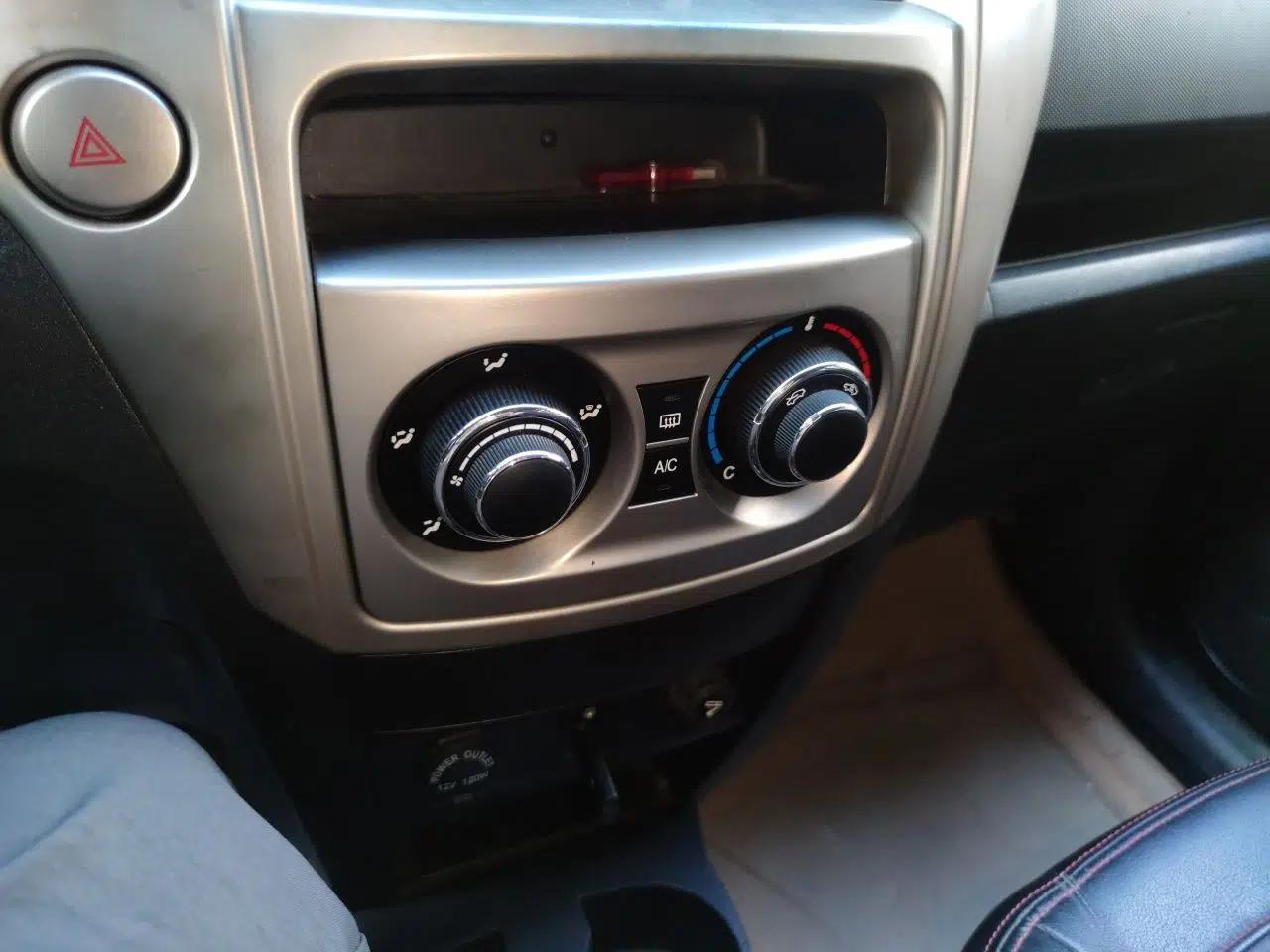 Great Wall M4 2012 1.5L Manual Luxury Version — миниатюра 13
