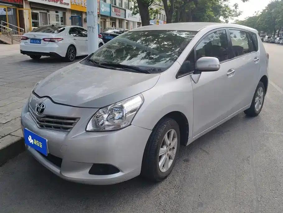 E'Z 2011 180E CVT Elite Edition — миниатюра 1