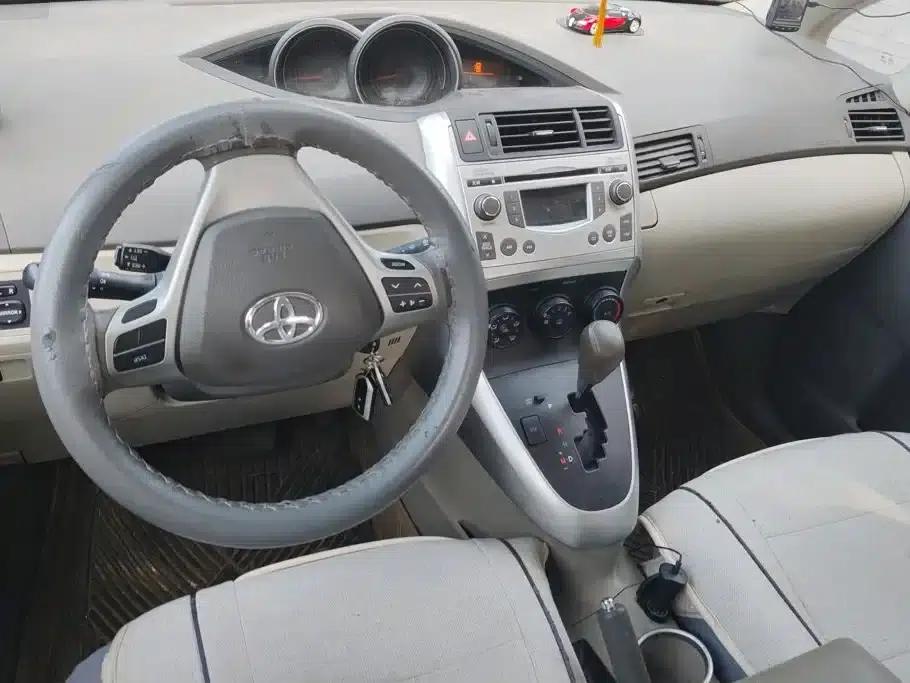 E'Z 2011 180E CVT Elite Edition — миниатюра 12