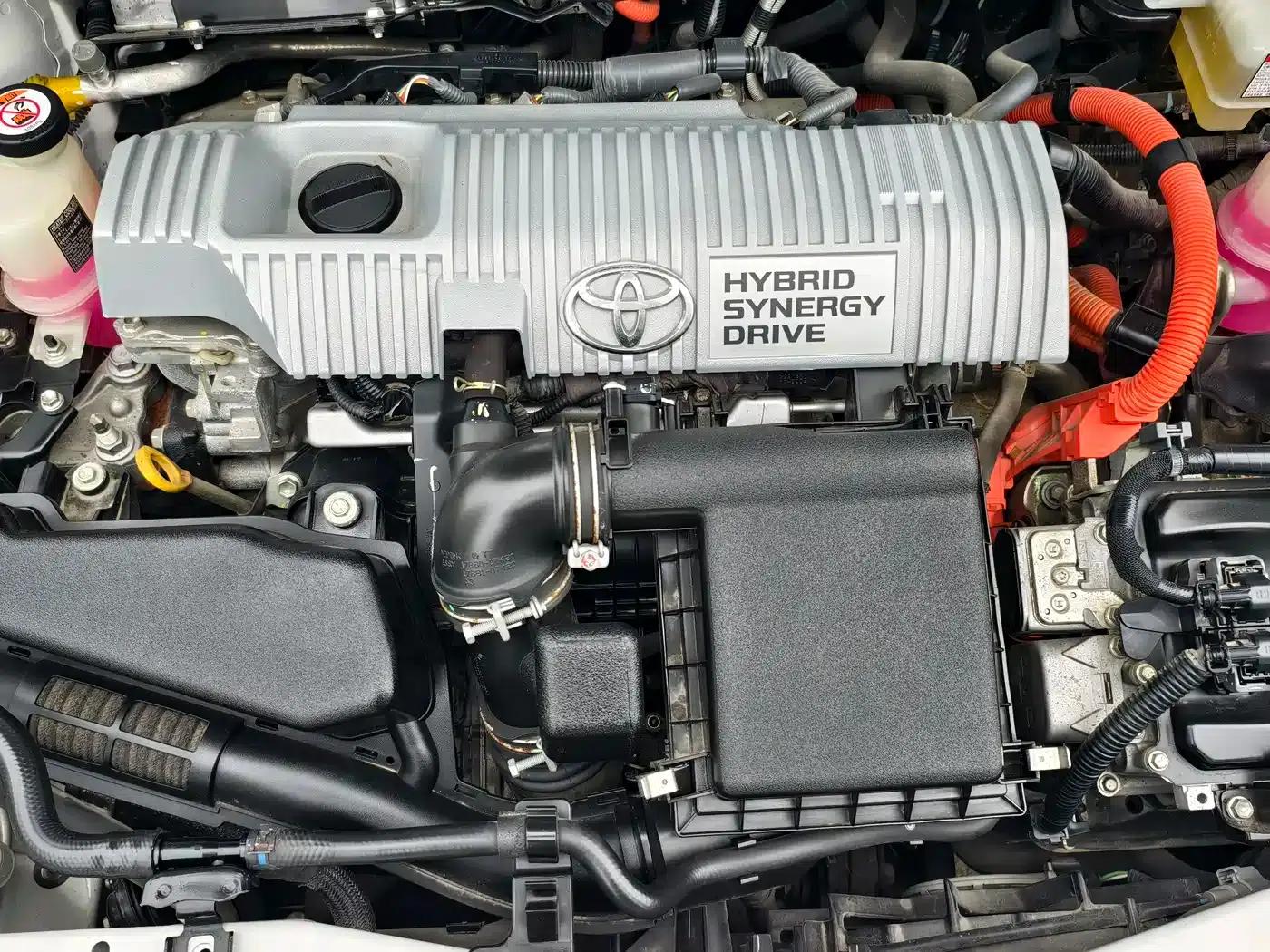 Corolla Hybrid E+ 2019 1.8L E-CVT Leading Edition — миниатюра 16