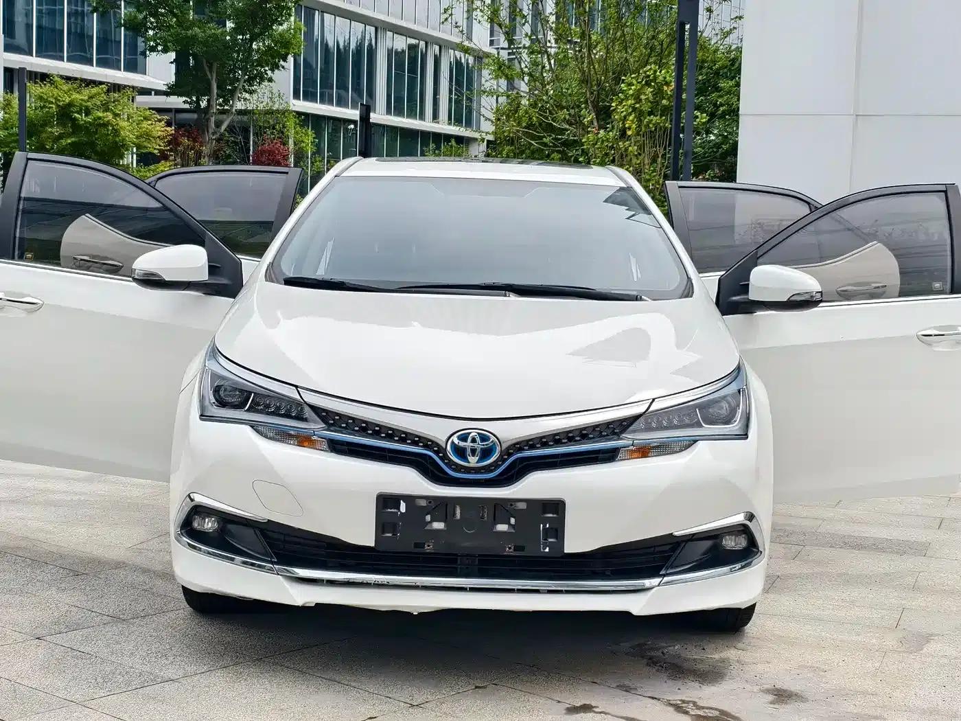 Corolla Hybrid E+ 2019 1.8L E-CVT Leading Edition — миниатюра 33
