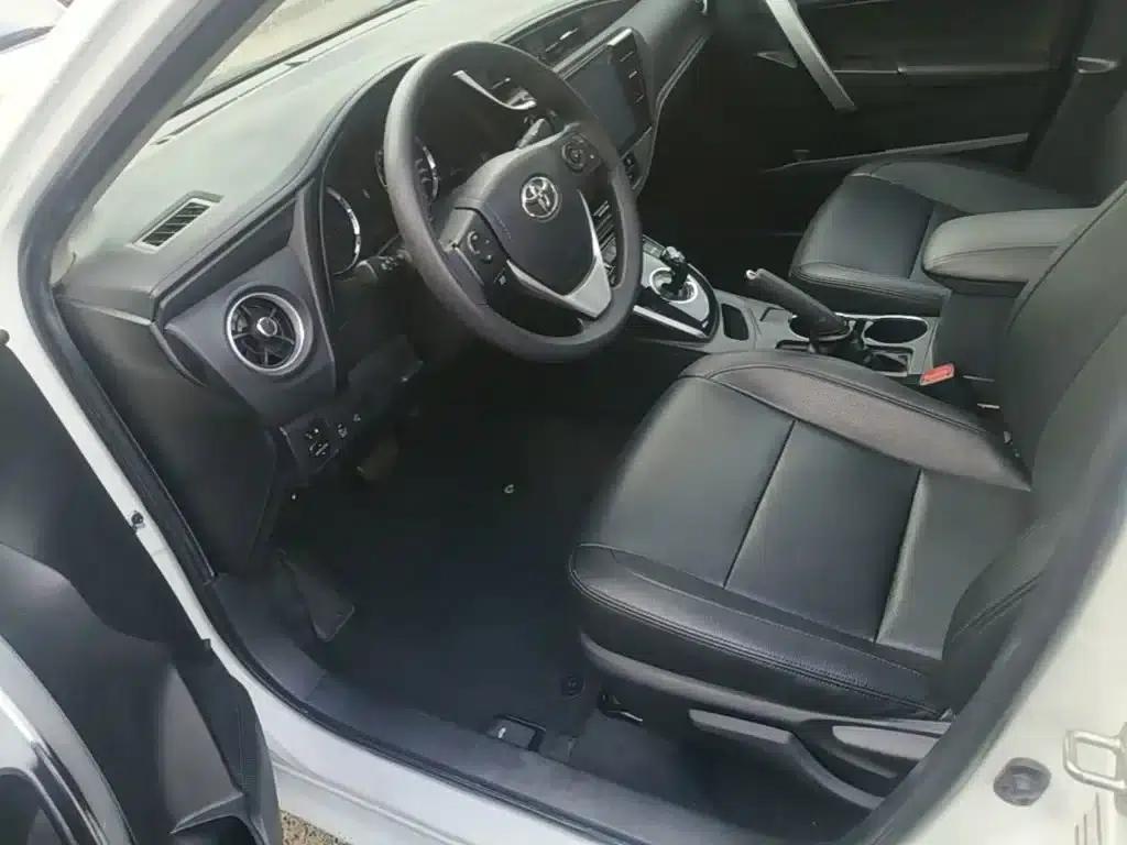 Corolla Hybrid E+ 2019 1.8L E-CVT Leading Edition — миниатюра 15