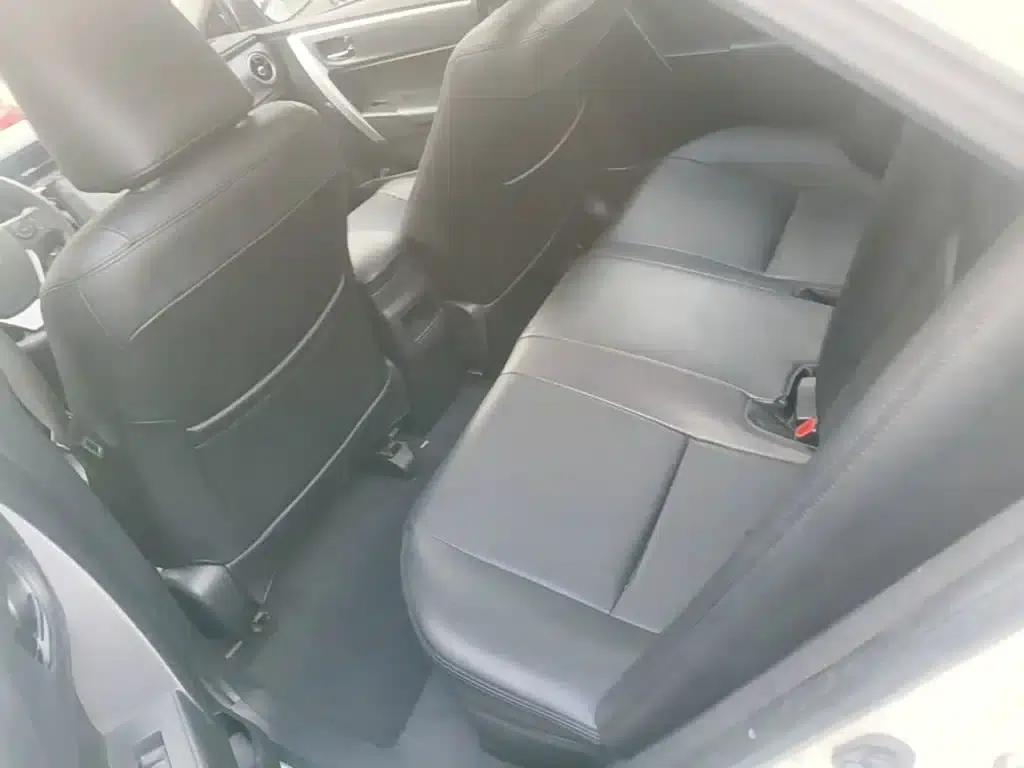 Corolla Hybrid E+ 2019 1.8L E-CVT Leading Edition — миниатюра 17