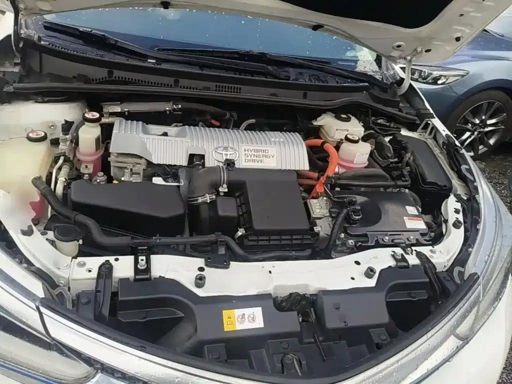 Corolla Hybrid E+ 2019 1.8L E-CVT Leading Edition — миниатюра 20