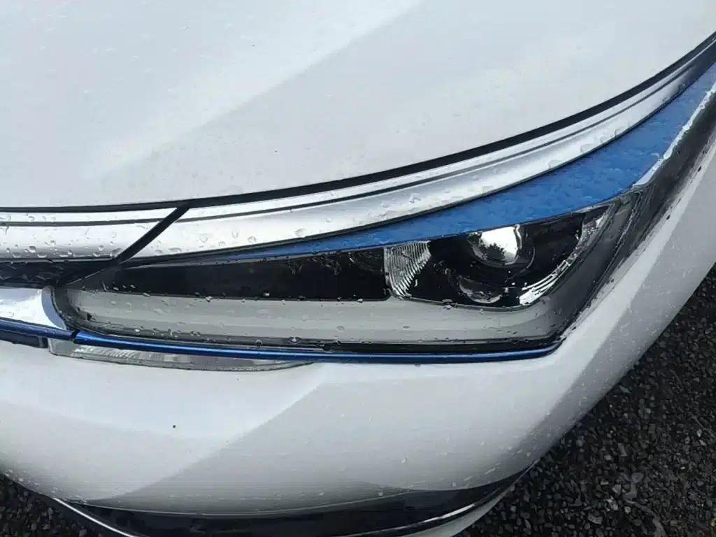 Corolla Hybrid E+ 2019 1.8L E-CVT Leading Edition — миниатюра 24