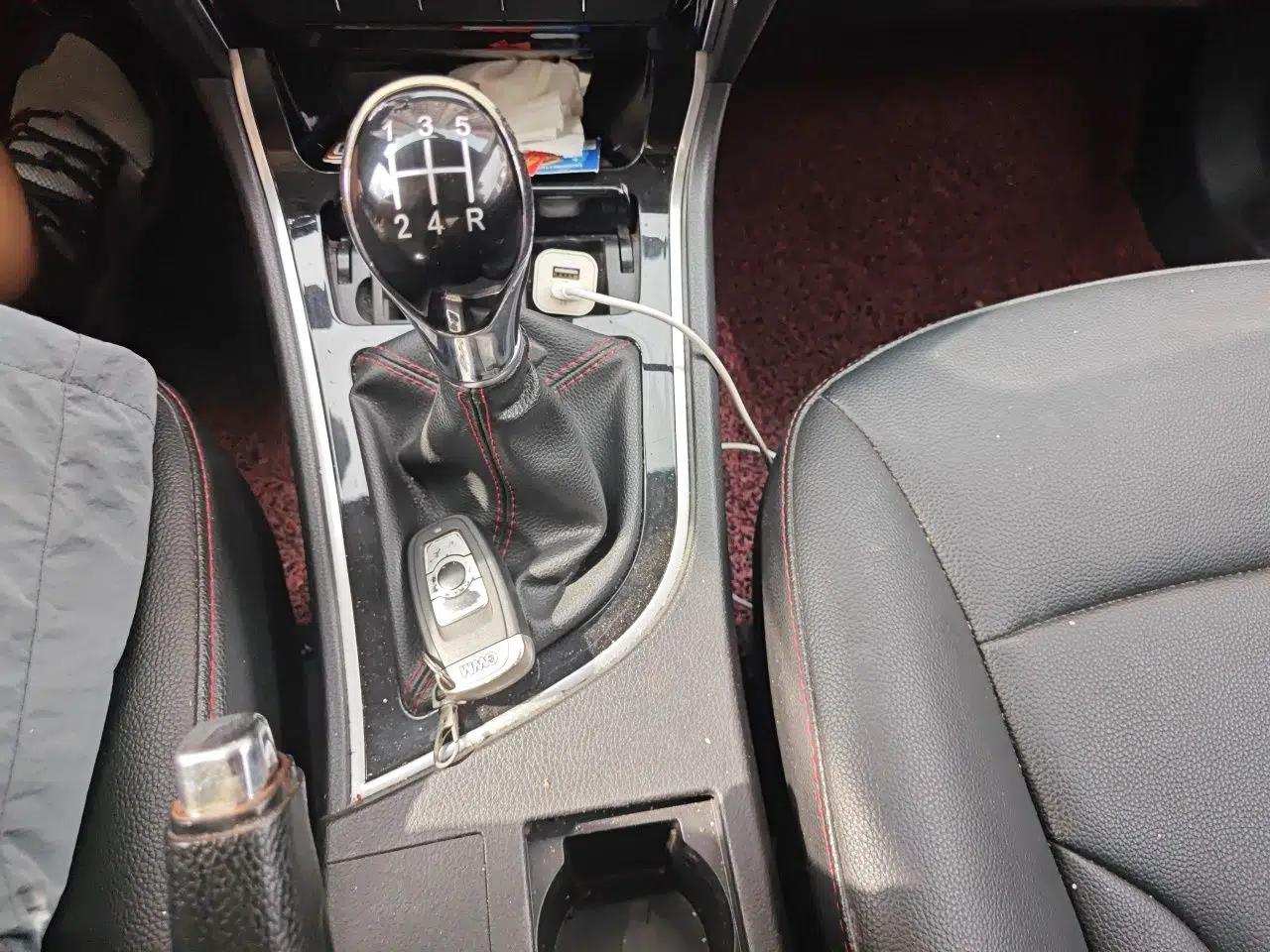 Great Wall C50 2014 Upgraded Model 1.5T Manual Comfort Version — миниатюра 14