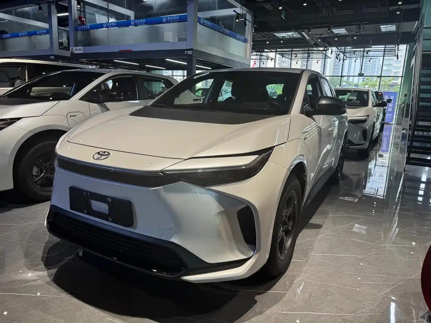 Platinum 4X 2025 Model 615 Air Edition — миниатюра 3