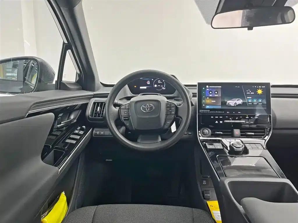 Platinum 4X 2025 Model 615 Air Edition — миниатюра 18