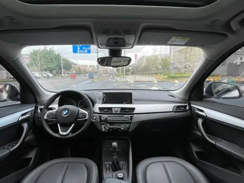 BMW X1 2016 sDrive18Li Fashion Edition — миниатюра 6