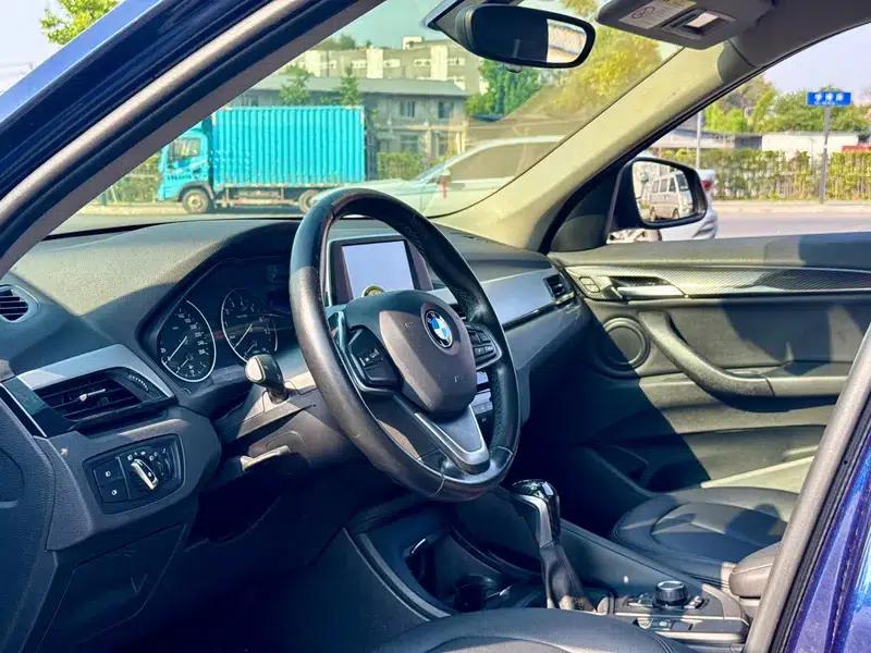 BMW X1 2016 sDrive18Li Luxury — миниатюра 13