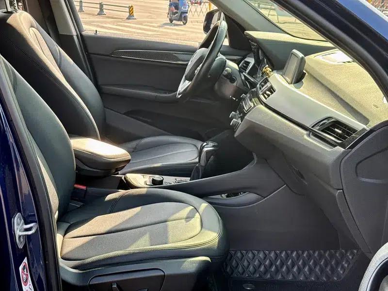 BMW X1 2016 sDrive18Li Luxury — миниатюра 17