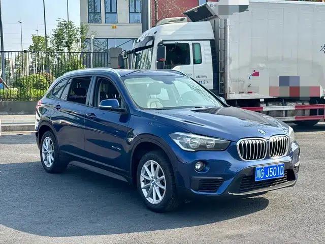 BMW X1 2016 sDrive18Li Luxury — миниатюра 3