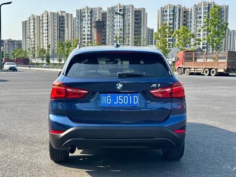 BMW X1 2016 sDrive18Li Luxury — миниатюра 6