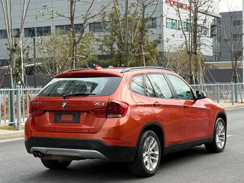 BMW X1 2015 sDrive18i Fashion Upgrade Edition — миниатюра 6