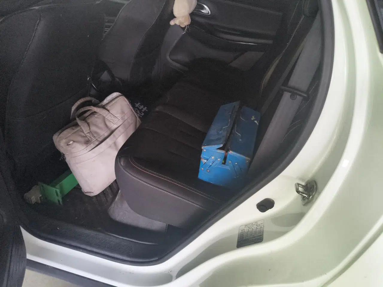 CHANGAN OSHAN X7 2020 1.5T Automatic Elite Edition — миниатюра 17