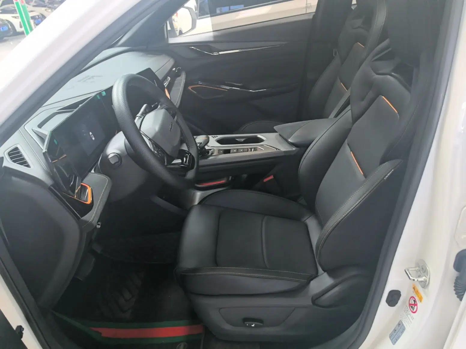 CHANGAN OSHAN X5 PLUS 2023 Revised 1.5T DCT Excellence Edition — миниатюра 17