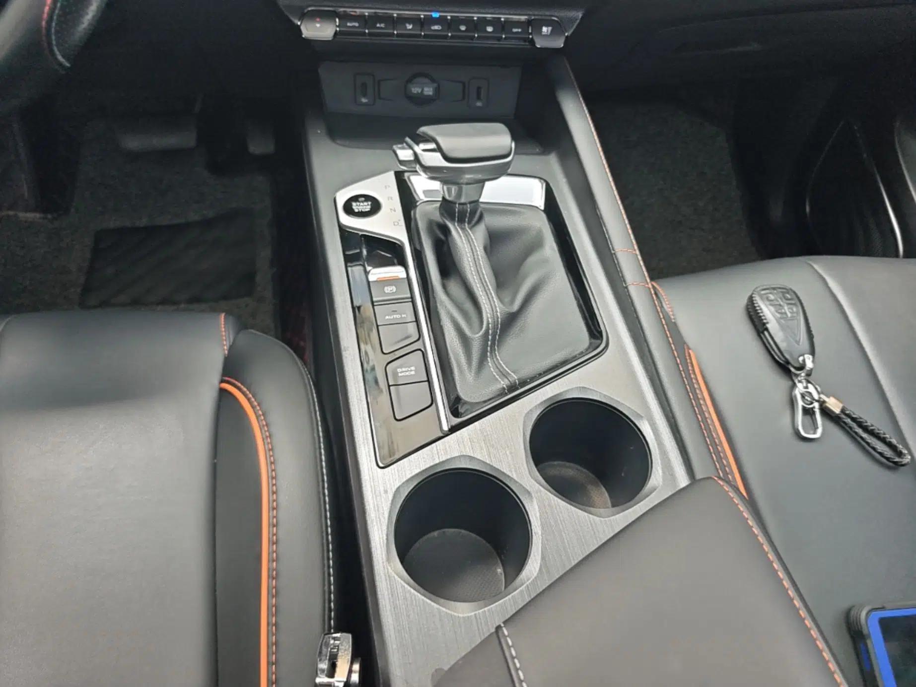 CHANGAN OSHAN X7 PLUS 2022 1.5T Blue Whale Edition Automatic Prestige Version — миниатюра 16