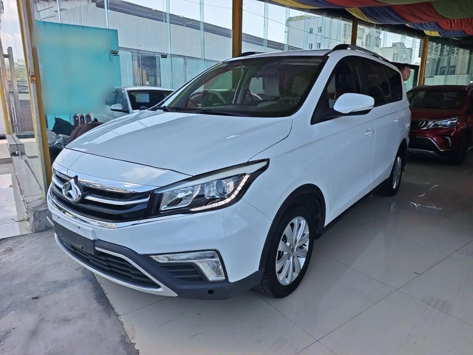 CHANGAN OSHAN A800 2019 1.6L Manual Luxury Model China VI Standard — миниатюра 1
