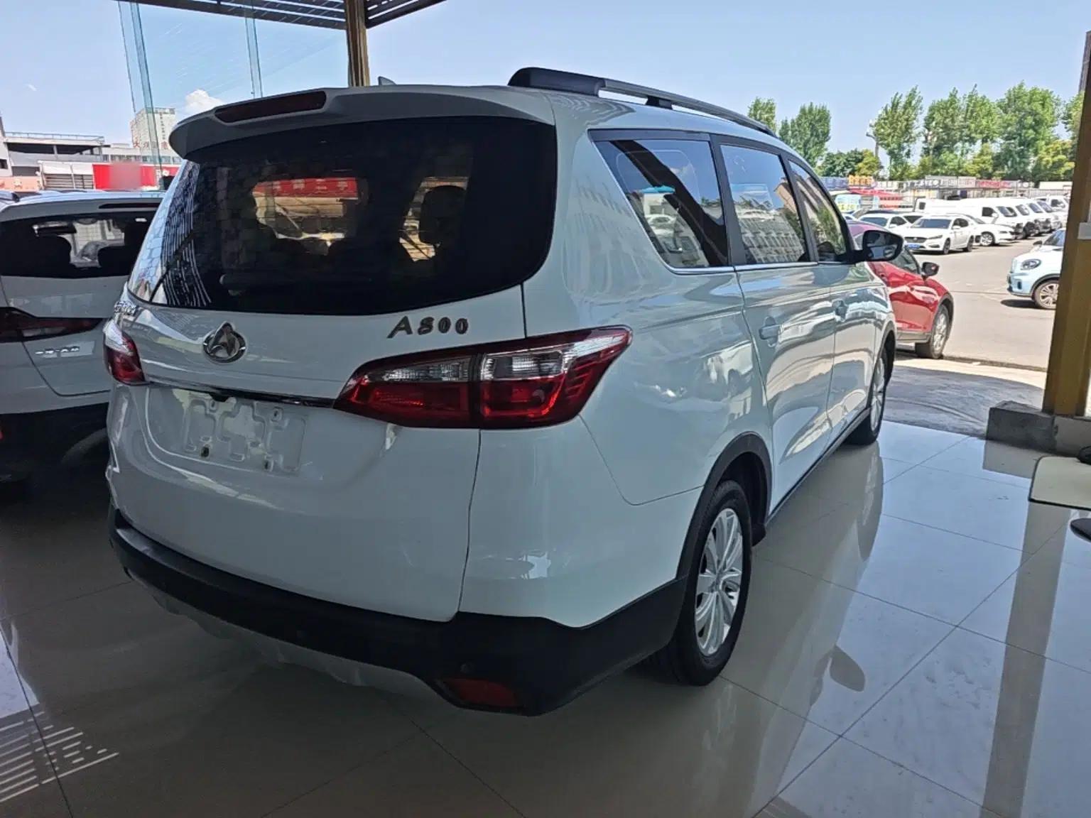 CHANGAN OSHAN A800 2019 1.6L Manual Luxury Model China VI Standard — миниатюра 6