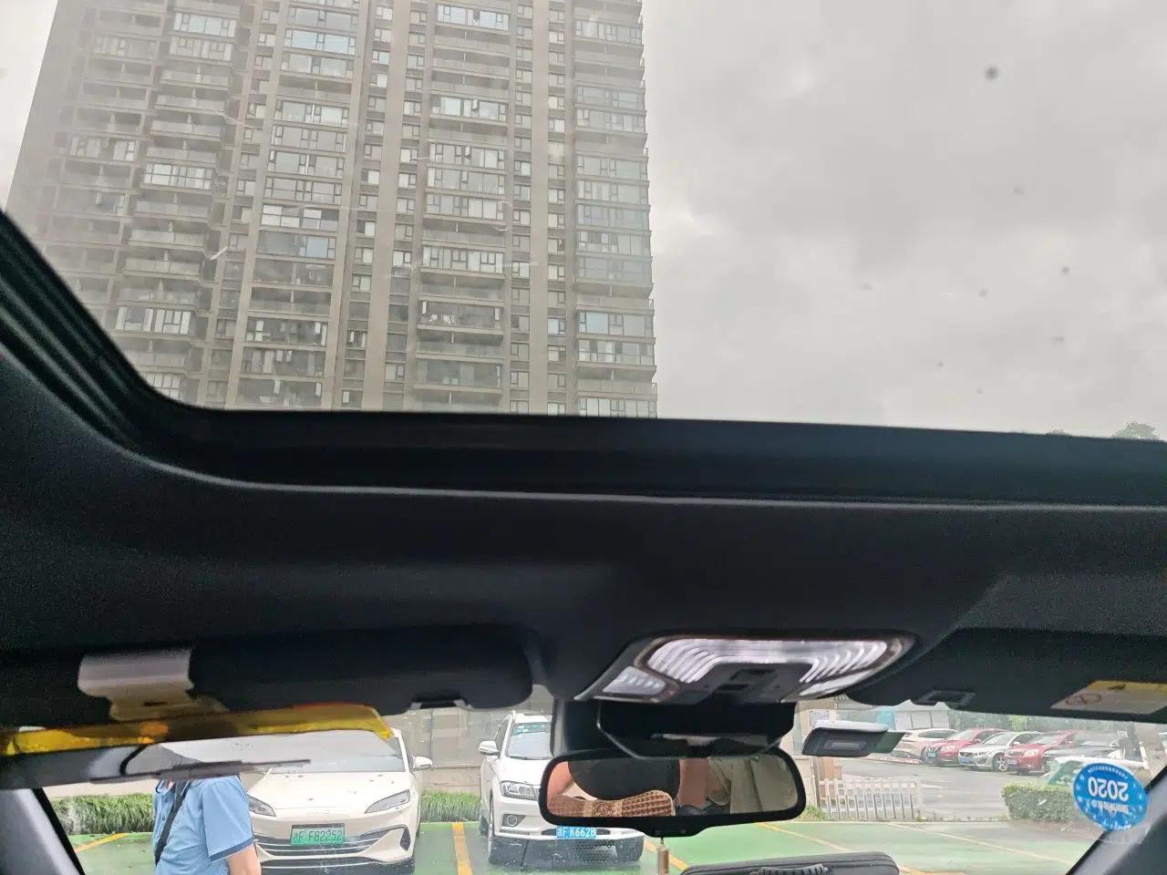 CHANGAN OSHAN COS1 2018 1.5T Automatic Smart 7-Seater — миниатюра 15