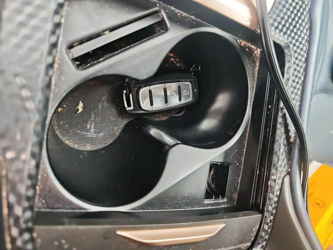 CHANGAN OSHAN COS1 2018 1.5T Automatic Smart 7-Seater — миниатюра 17