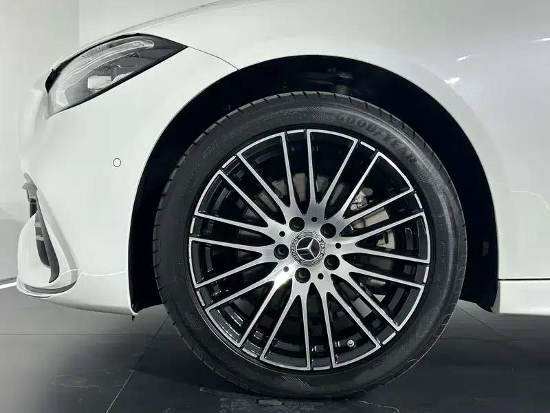 2023 Mercedes-Benz C-Class C 200 L Sport Edition — миниатюра 11