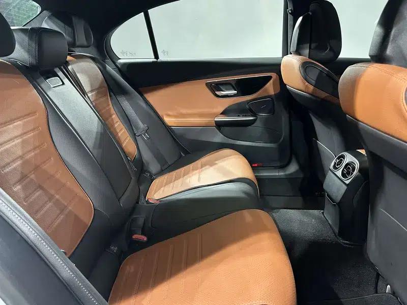 2023 Mercedes-Benz C-Class C 200 L Sport Edition — миниатюра 18