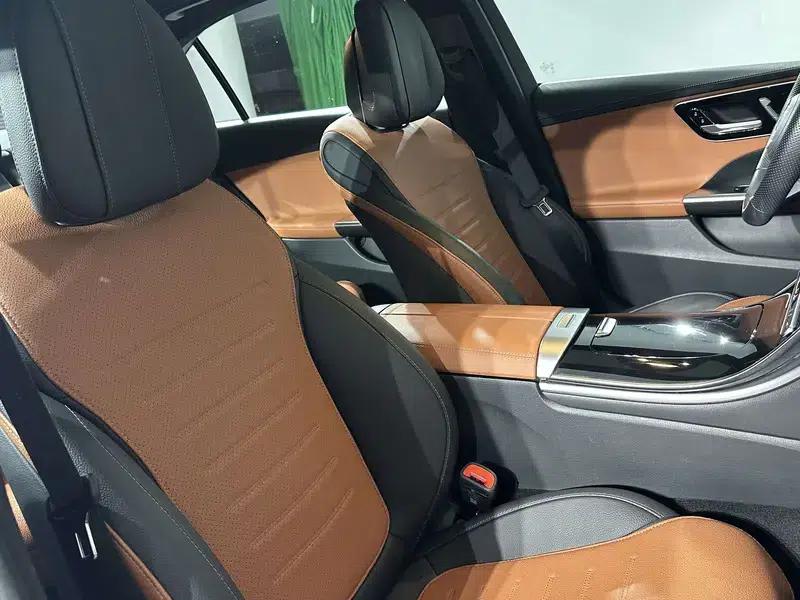 2023 Mercedes-Benz C-Class C 200 L Sport Edition — миниатюра 19