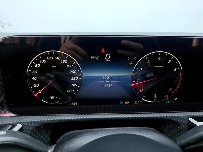 Mercedes-Benz A-Class 2024 Facelift A 200 L Fashion Edition — миниатюра 15