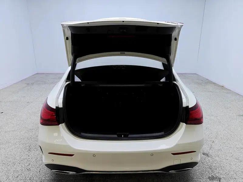 Mercedes-Benz A-Class 2024 Facelift A 200 L Fashion Edition — миниатюра 20