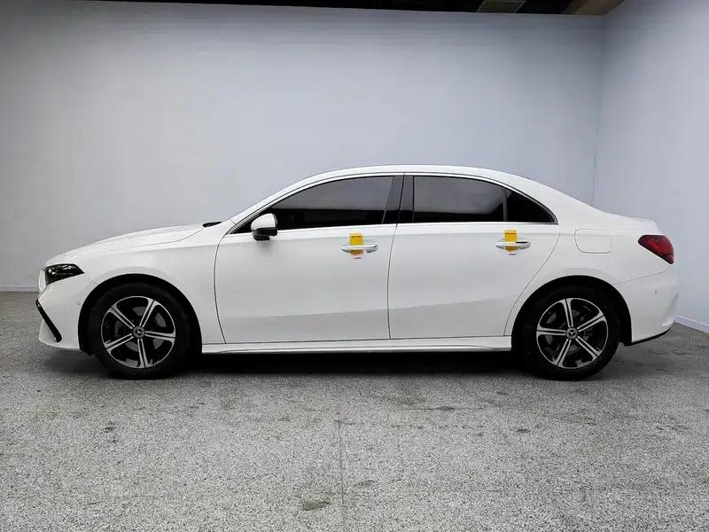 Mercedes-Benz A-Class 2024 Facelift A 200 L Fashion Edition — миниатюра 4