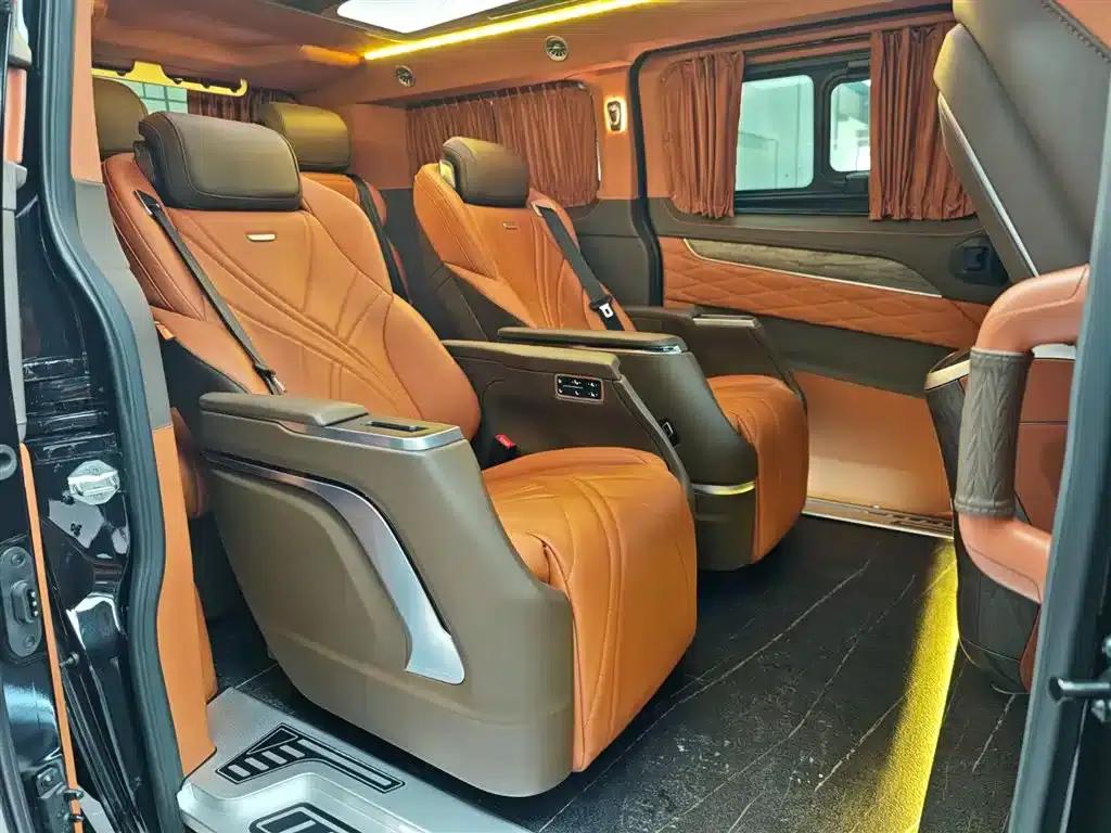 Tourneo 2024 2.0T Automatic Premium Plus Edition — миниатюра 12