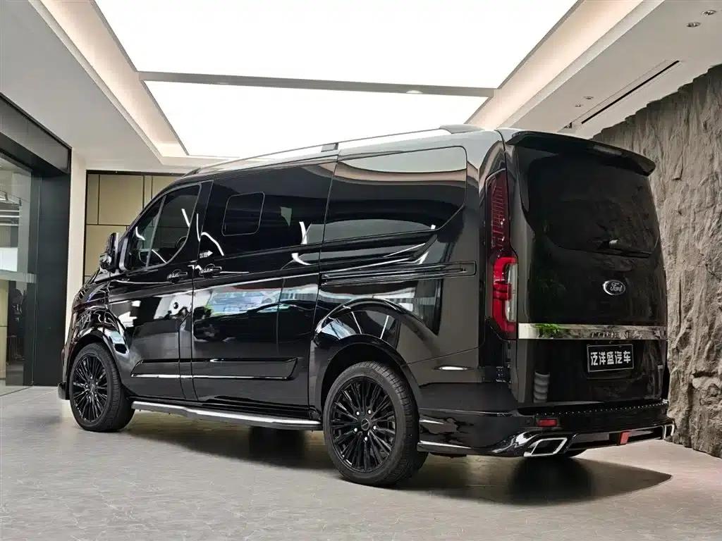 Tourneo 2024 2.0T Automatic Premium Plus Edition — миниатюра 20