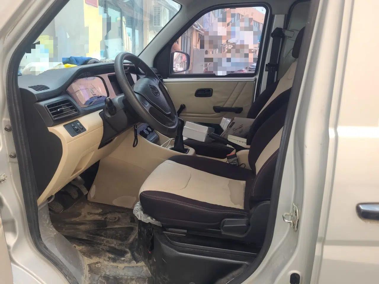 CHANGAN KUAYUE Xing V3 2023 1.5L Gasoline Standard Edition 2-Seat Van — миниатюра 15