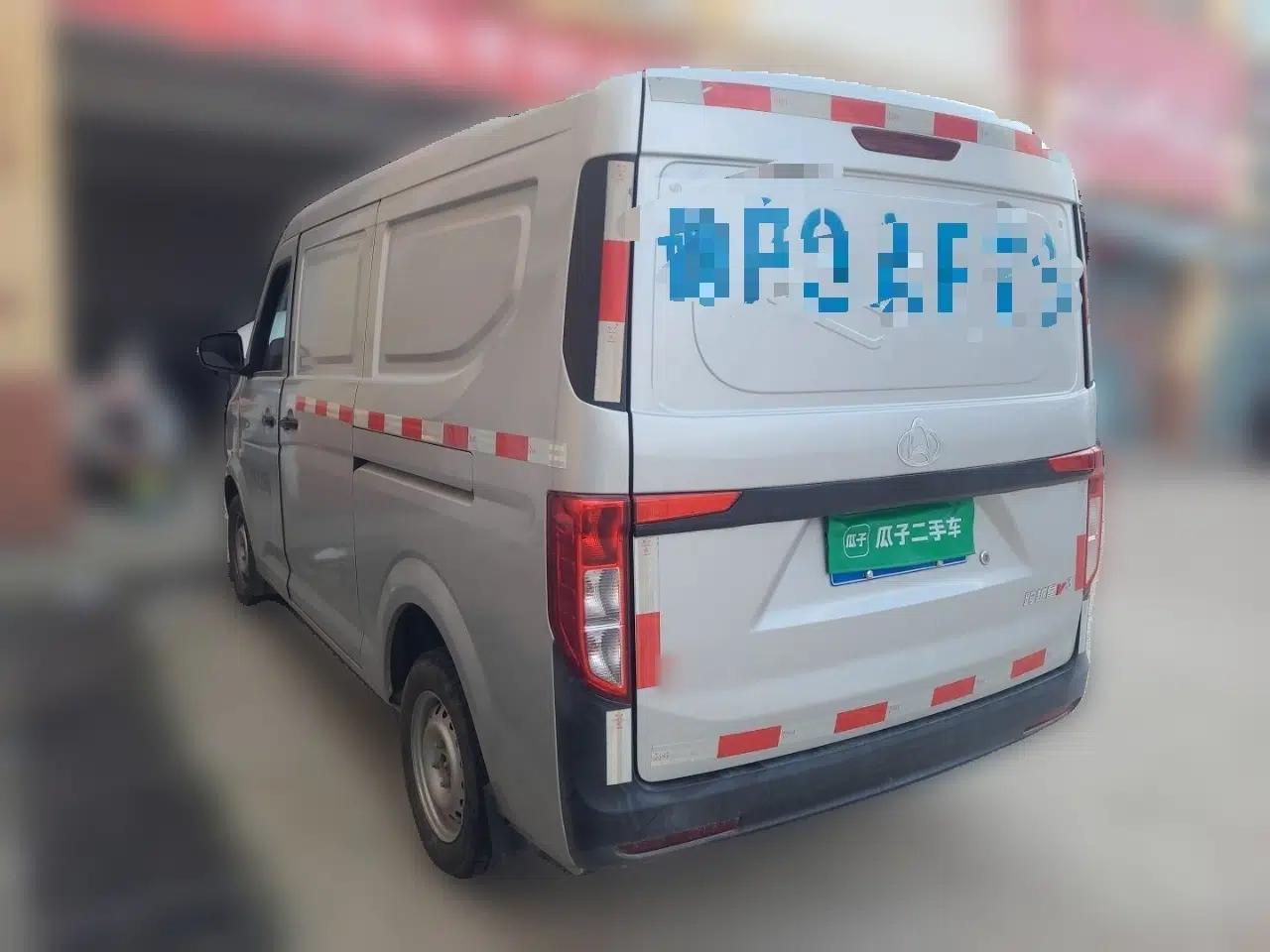 CHANGAN KUAYUE Xing V3 2023 1.5L Gasoline Standard Edition 2-Seat Van — миниатюра 4
