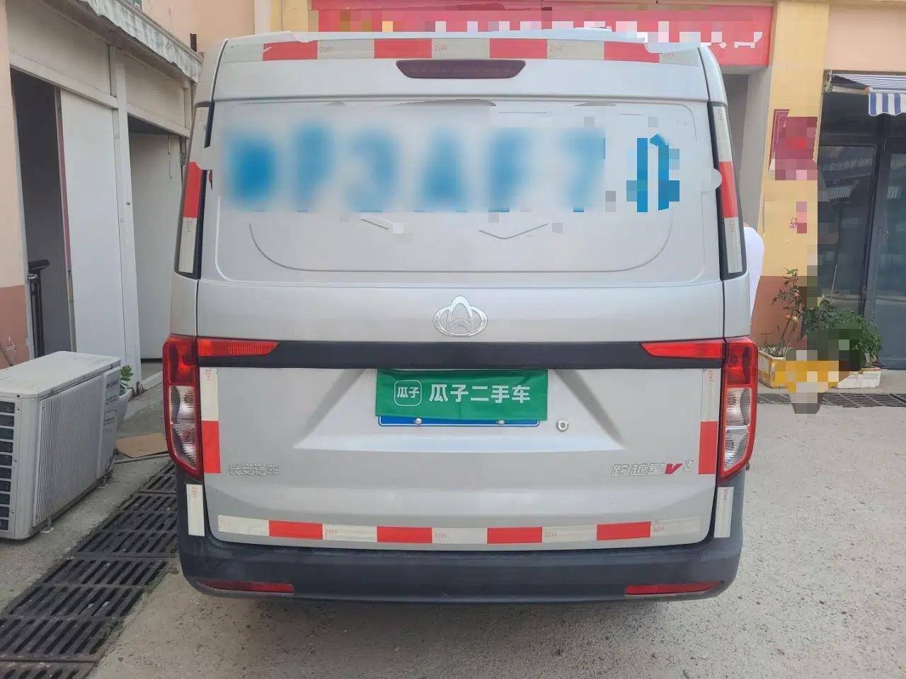 CHANGAN KUAYUE Xing V3 2023 1.5L Gasoline Standard Edition 2-Seat Van — миниатюра 5
