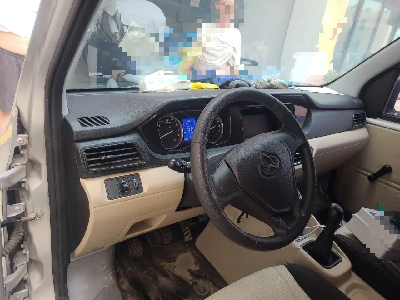 CHANGAN KUAYUE Xing V3 2023 1.5L Gasoline Standard Edition 2-Seat Van — миниатюра 9