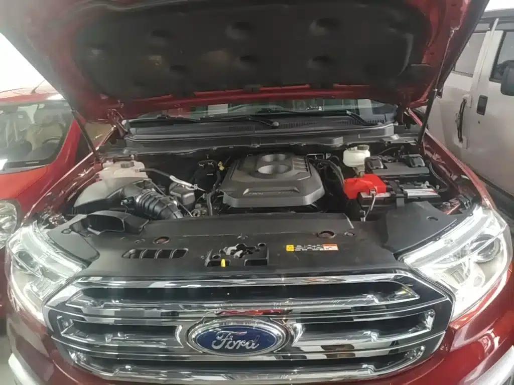 2017 Ford Everest 2.0T Gasoline Automatic 4WD Flagship Edition 7-Seater — миниатюра 20
