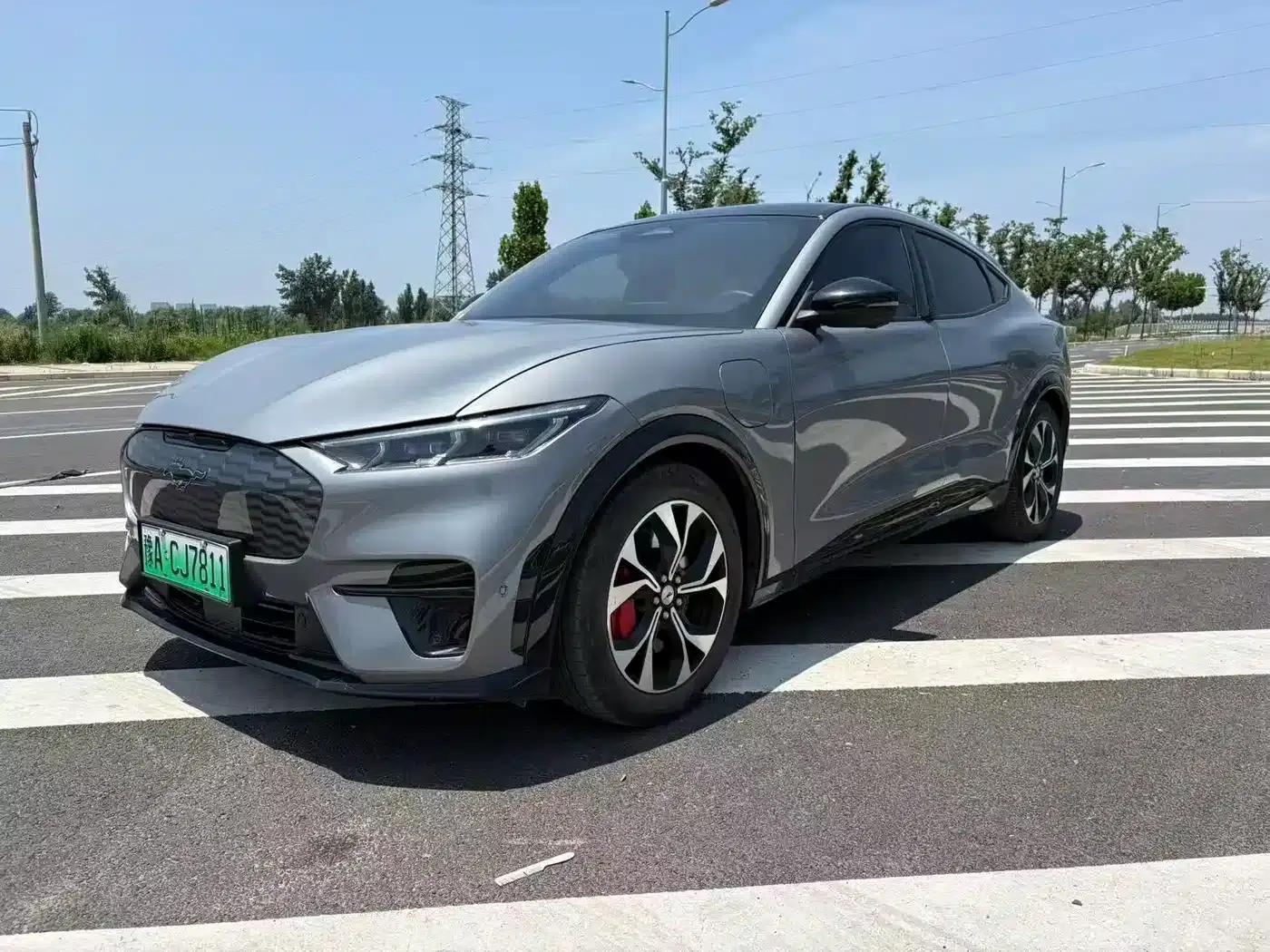 Ford Electric 2024 Wind Chaser Edition Long Range — миниатюра 1