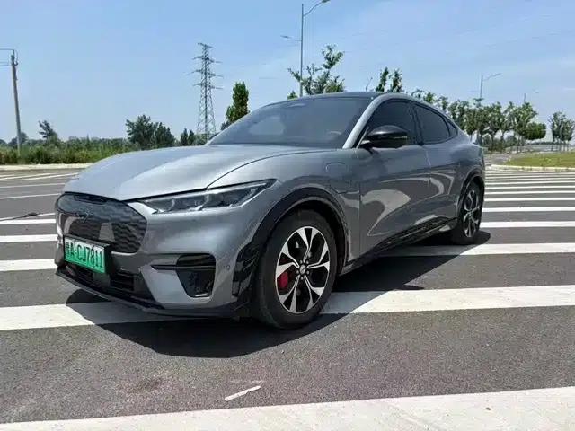 Ford Electric 2024 Wind Chaser Edition Long Range