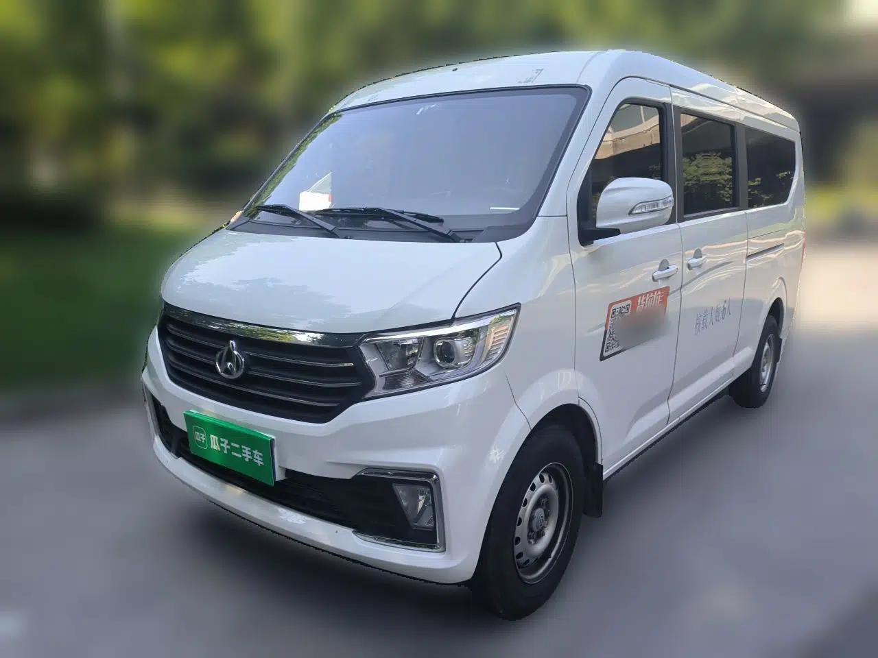 CHANGAN KUAYUE Xing V5 2026 Model 1.6L Comfortable 6-Seater Passenger Vehicle — миниатюра 1