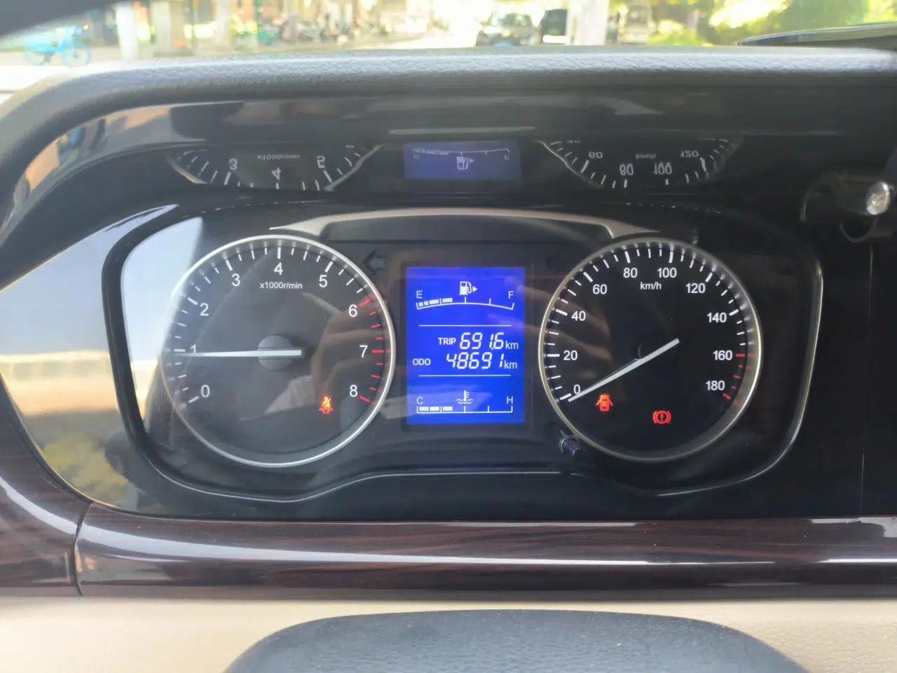 CHANGAN KUAYUE Xing V5 2026 Model 1.6L Comfortable 6-Seater Passenger Vehicle — миниатюра 11