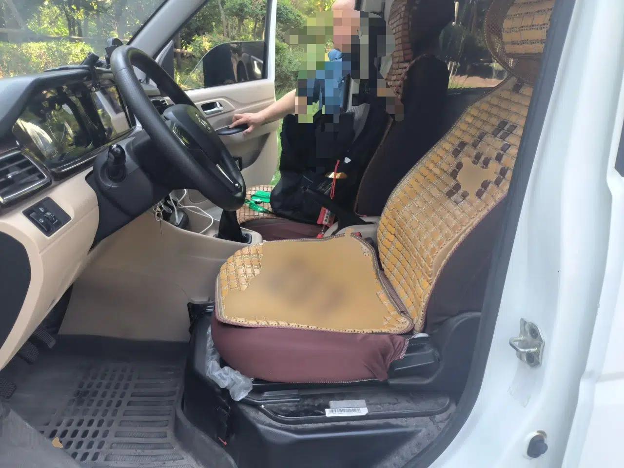 CHANGAN KUAYUE Xing V5 2026 Model 1.6L Comfortable 6-Seater Passenger Vehicle — миниатюра 15