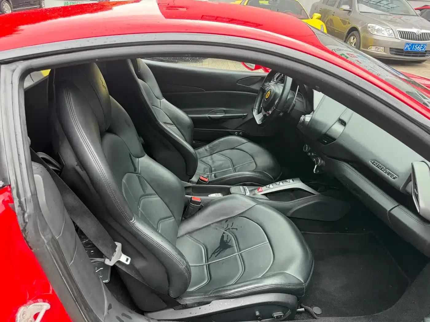 2015 Ferrari 488 GTB — миниатюра 8