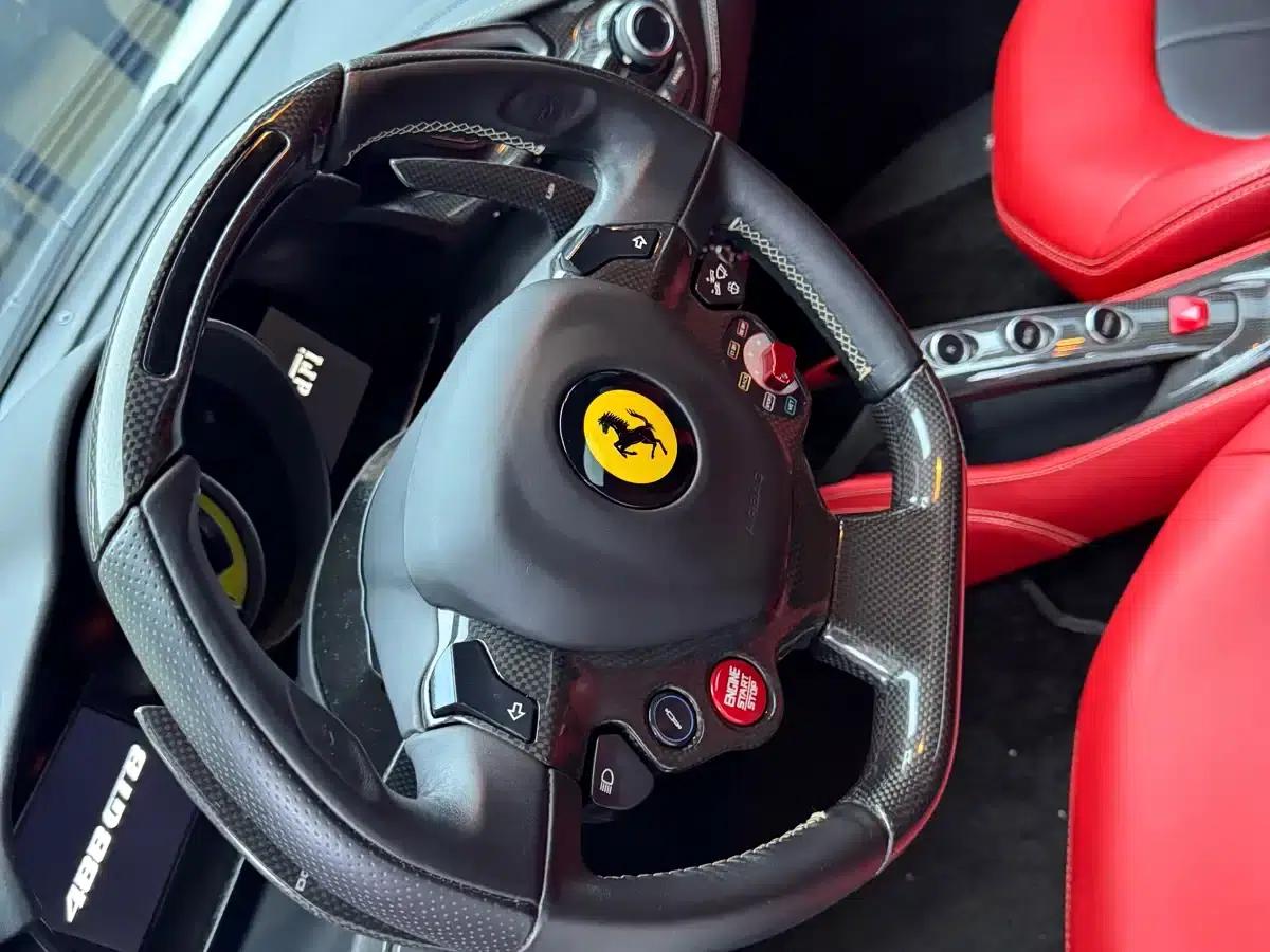 2015 Ferrari 488 GTB — миниатюра 5