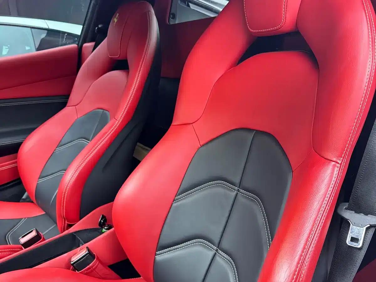 2015 Ferrari 488 GTB — миниатюра 8